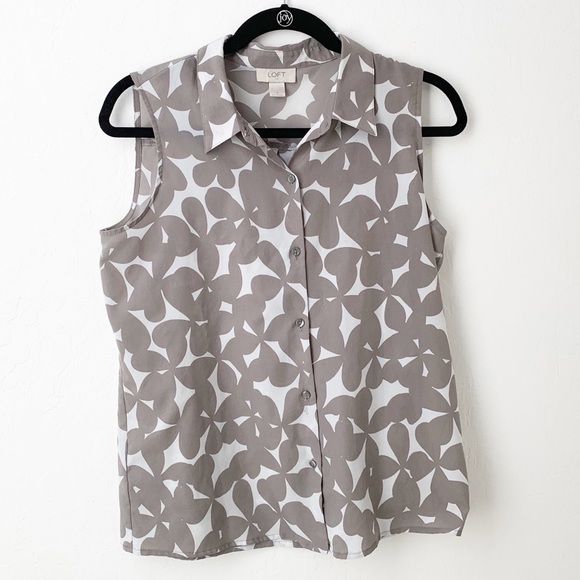 LOFT Tops - LOFT Blouse Sleeveless Button Down